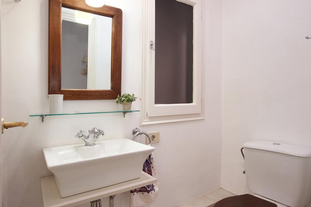Letsgo Camp Nou Apartment バルセロナ エクステリア 写真
