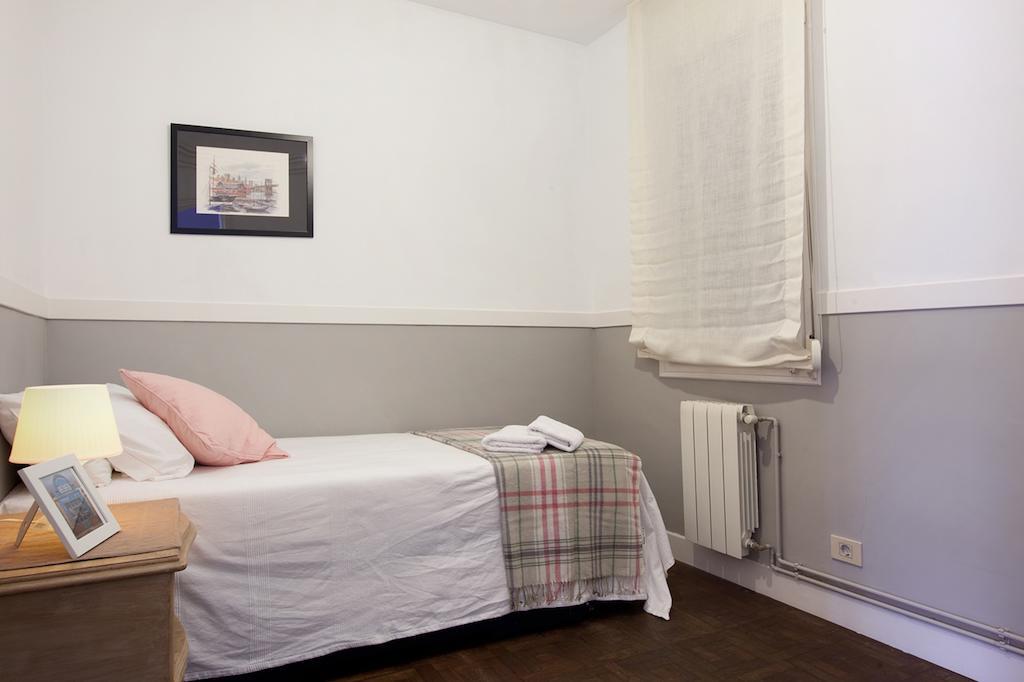 Letsgo Camp Nou Apartment バルセロナ エクステリア 写真