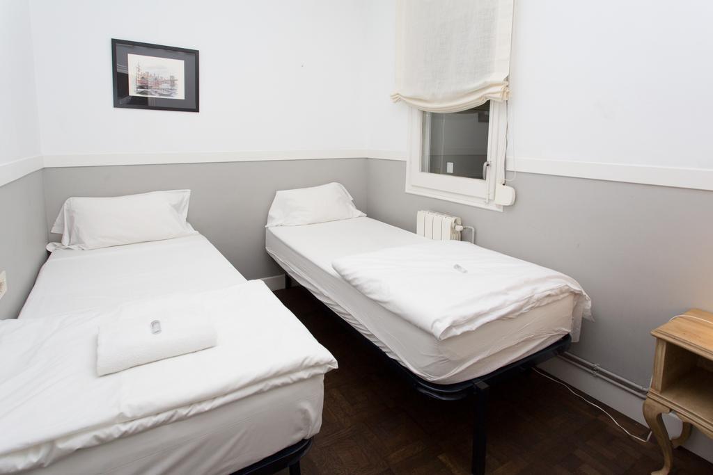Letsgo Camp Nou Apartment バルセロナ エクステリア 写真
